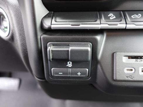 Used 2023 GMC Sierra 2500 SLE w/ Preferred Package image 50