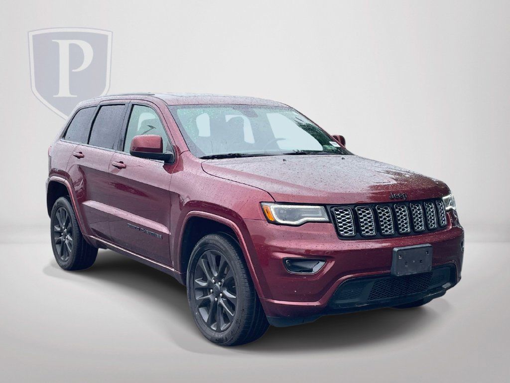 Certified 2020 Jeep Grand Cherokee Altitude AWD/4WD image 2