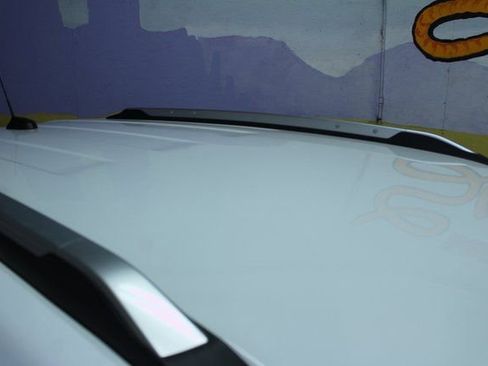 Used 2025 Chevrolet TrailBlazer LT w/ Convenience Package image 5