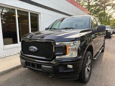 Used 2019 Ford F150 XL w/ Equipment Group 101A Mid AWD/4WD image 2