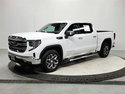 Used 2024 GMC Sierra 1500 SLT w/ SLT Premium Package