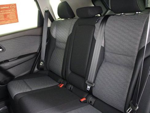 Certified 2023 Nissan Rogue SV image 20