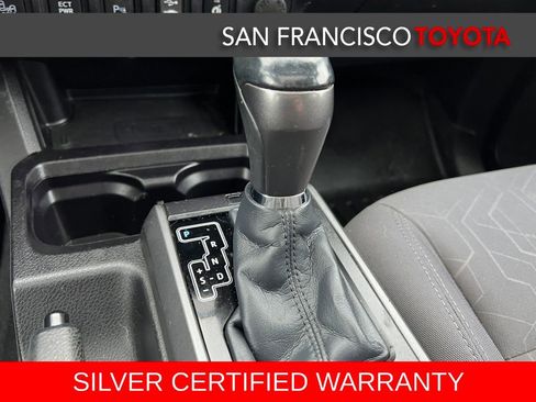 Used 2016 Toyota Tacoma TRD Sport image 24