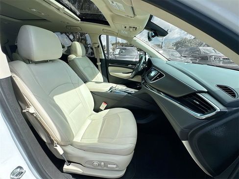 Used 2023 Buick Enclave Essence w/ Experience Buick Package image 30