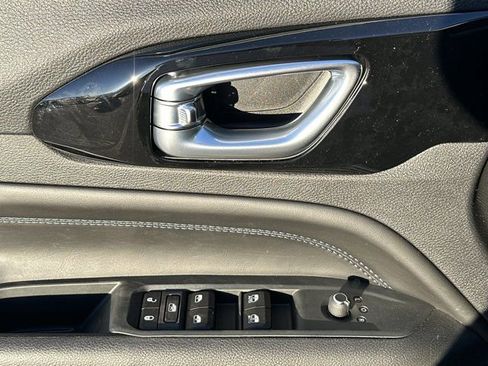 New 2026 Jeep Compass Limited image 10