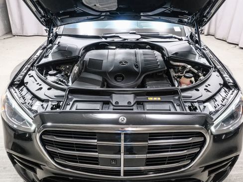 Certified 2023 Mercedes-Benz S 500 4MATIC image 29