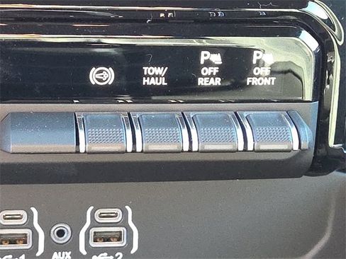 New 2026 RAM 2500 Big Horn image 25