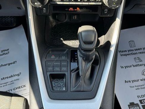Certified 2025 Toyota RAV4 XLE w/ Convenience Package AWD/4WD image 38