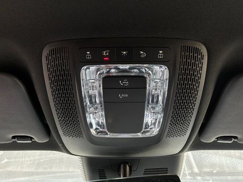 Used 2025 Mercedes-Benz GLA 250 image 17