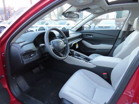 New 2026 Honda Accord SE image 2