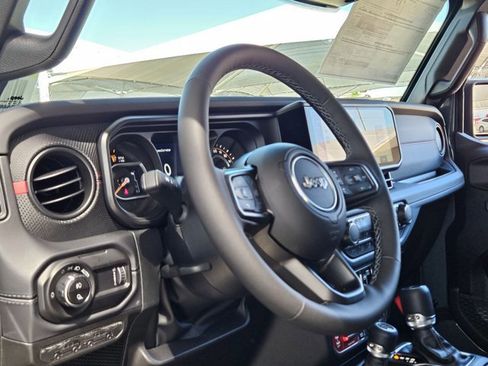 New 2026 Jeep Gladiator Rubicon image 3