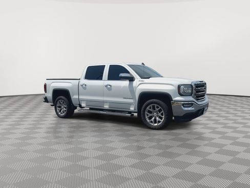 Used 2018 GMC Sierra 1500 SLT w/ SLT Premium Package AWD/4WD image 2