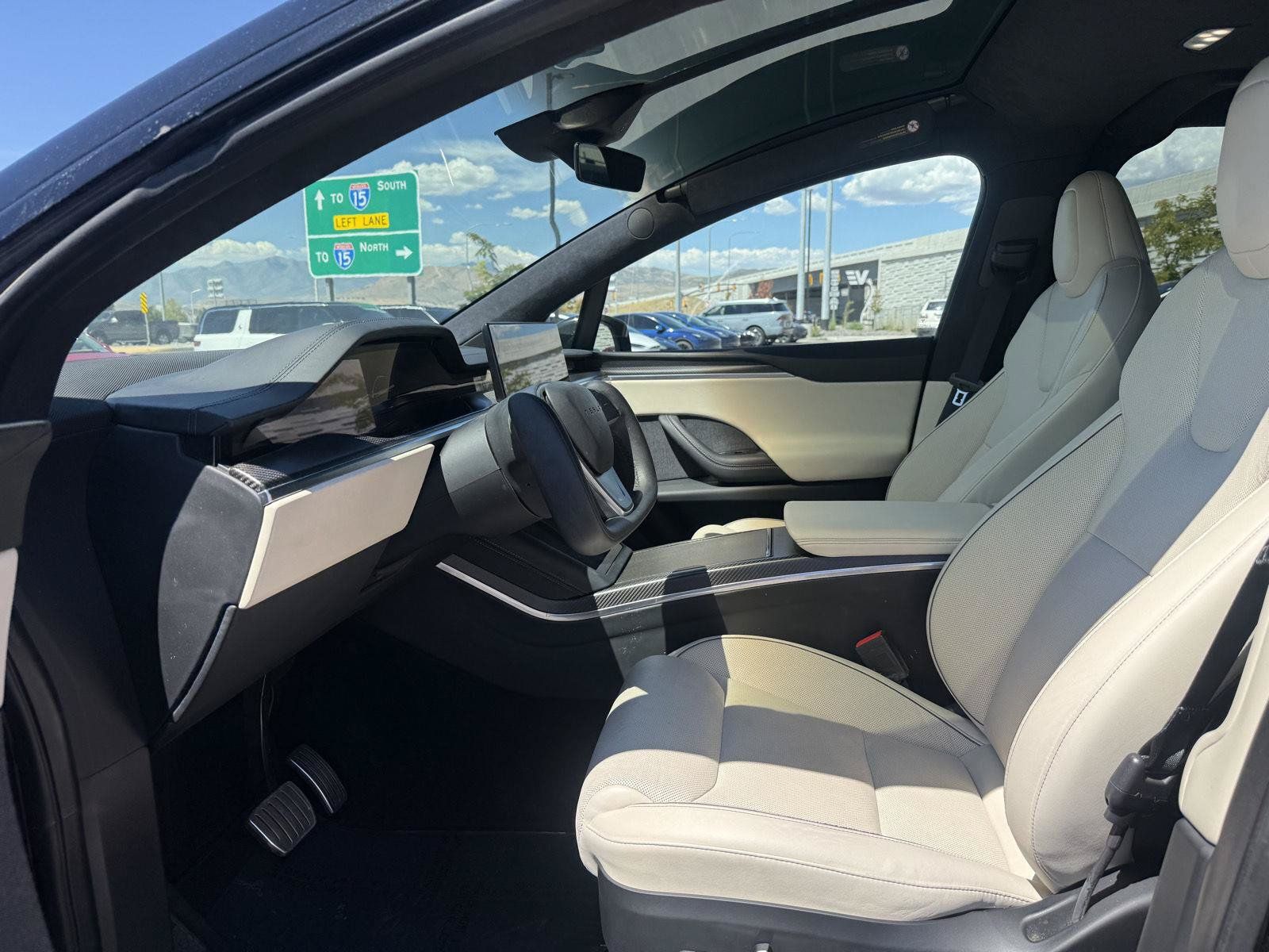Used 2022 Tesla Model X Plaid AWD/4WD image 13