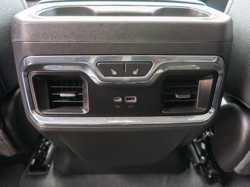Used 2023 GMC Sierra 1500 Denali w/ Denali Reserve Package AWD/4WD image 14