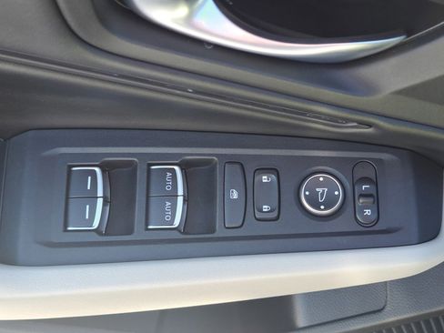 Used 2024 Honda Accord EX image 14