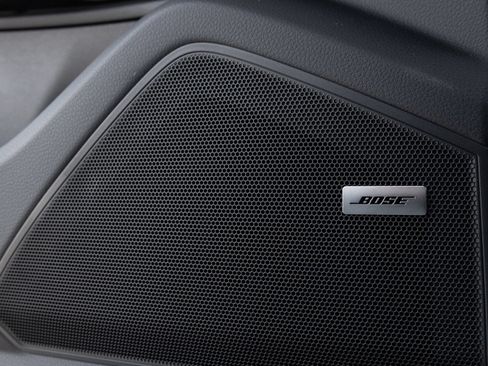 Certified 2026 Porsche Cayenne AWD/4WD image 21