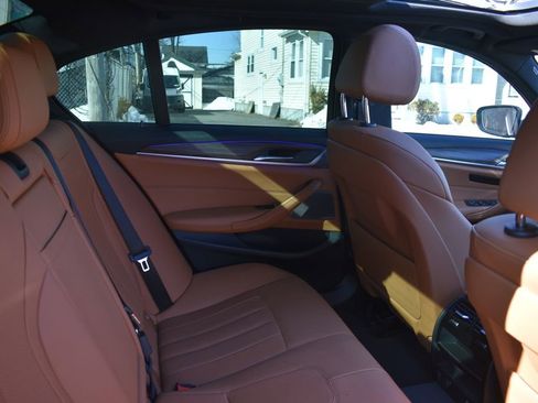 Used 2023 BMW 540i w/ M Sport Package RWD image 25