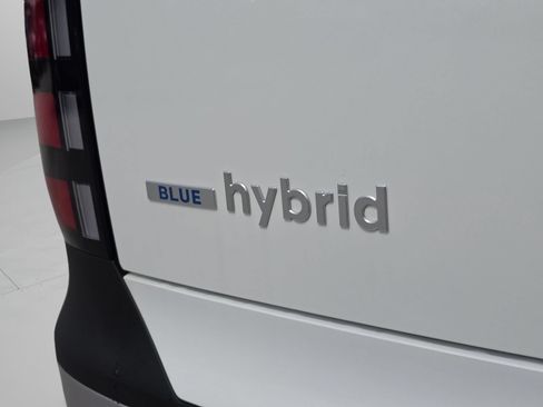 New 2026 Hyundai Palisade SEL Premium FWD image 17