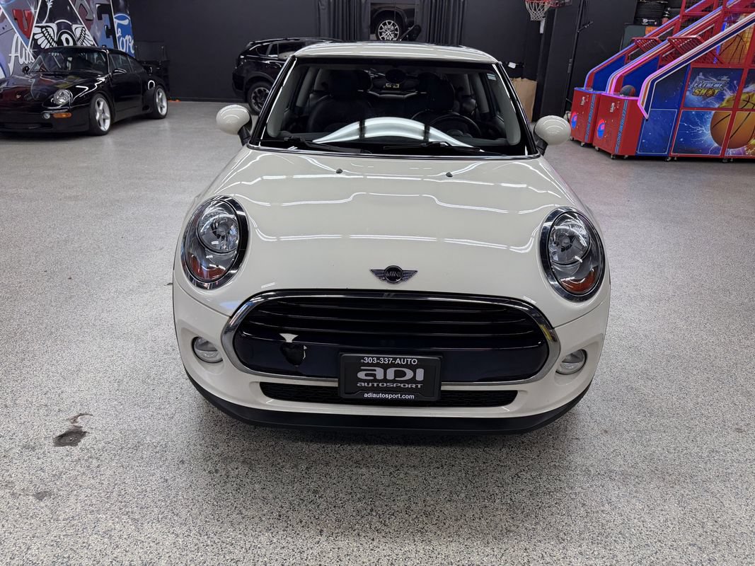 Used 2017 MINI Cooper 2-Door Hardtop FWD image 8