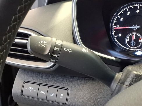 Used 2023 Hyundai Santa Fe SEL image 15