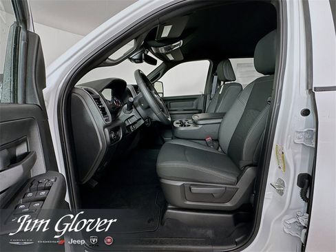 Used 2025 RAM 2500 Tradesman image 28