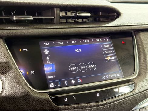 Used 2020 Cadillac XT5 Premium Luxury AWD/4WD image 15
