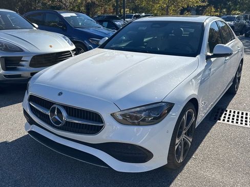 Used 2025 Mercedes-Benz C 300 Sedan image 2