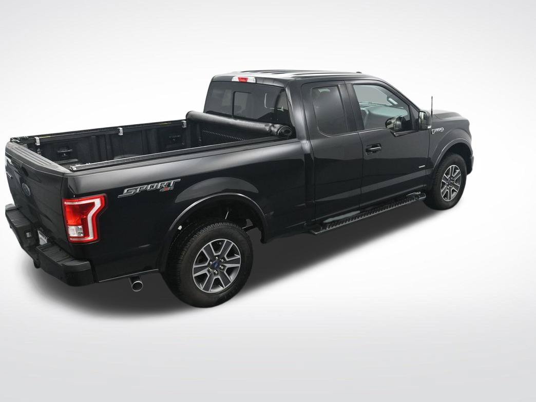 Used 2017 Ford F150 XLT w/ Equipment Group 302A Luxury AWD/4WD image 19