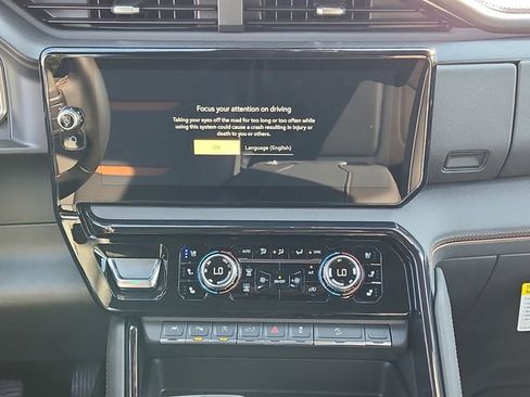 New 2026 GMC Sierra 1500 AT4 w/ Technology Package AWD/4WD image 25