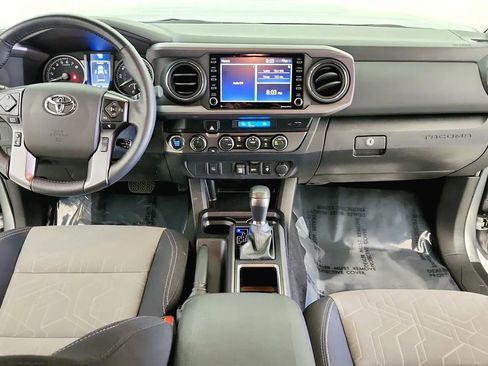 Used 2023 Toyota Tacoma TRD Sport image 34