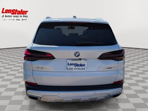 Used 2024 BMW X5 xDrive40i w/ Premium Package AWD/4WD image 4