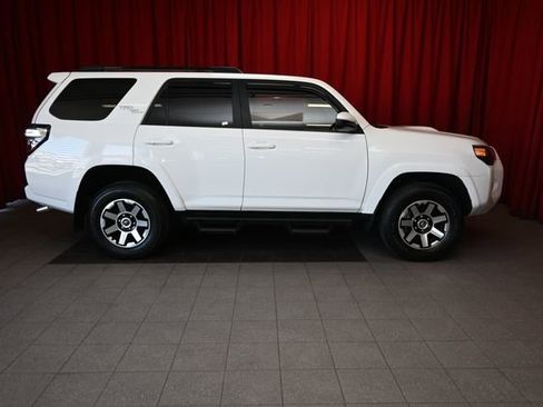 Certified 2020 Toyota 4Runner TRD Off-Road image 11