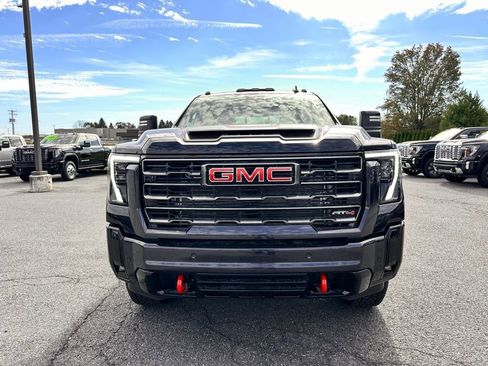 New 2026 GMC Sierra 2500 AT4 w/ AT4 Premium Plus Package AWD/4WD image 4