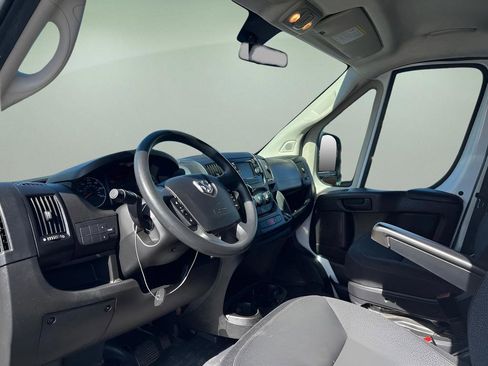Used 2021 RAM ProMaster 2500 FWD image 16