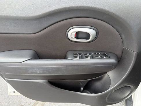 Used 2019 Kia Soul + FWD image 34