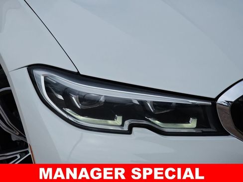 Used 2021 BMW 330i Sedan w/ Driving Assistance Package RWD image 34
