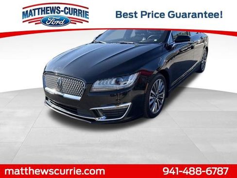 Used 2017 Lincoln MKZ Premiere FWD image 7