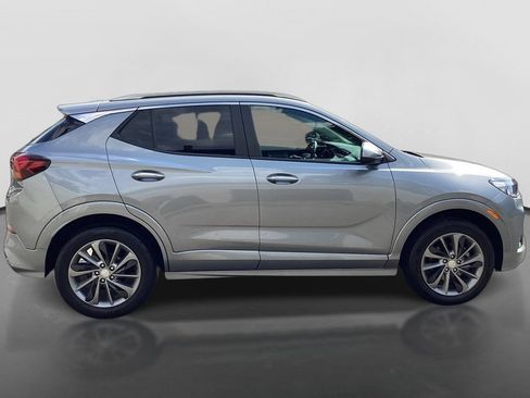 Used 2023 Buick Encore GX Select w/ Sport Touring Package AWD/4WD image 4