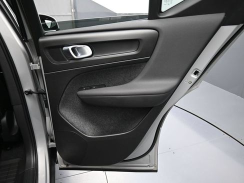Used 2023 Volvo XC40 B5 Plus w/ Driver Assist Package AWD/4WD image 26