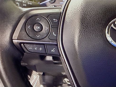 Used 2024 Toyota Camry SE FWD image 14