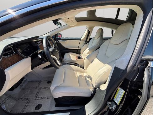 Used 2018 Tesla Model S 75D image 2