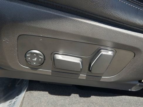 Used 2024 BMW X3 sDrive30i w/ Premium Package RWD image 17