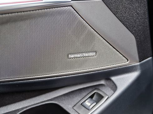 Used 2025 BMW 330i xDrive 330i xDrive w/ Convenience Package image 19