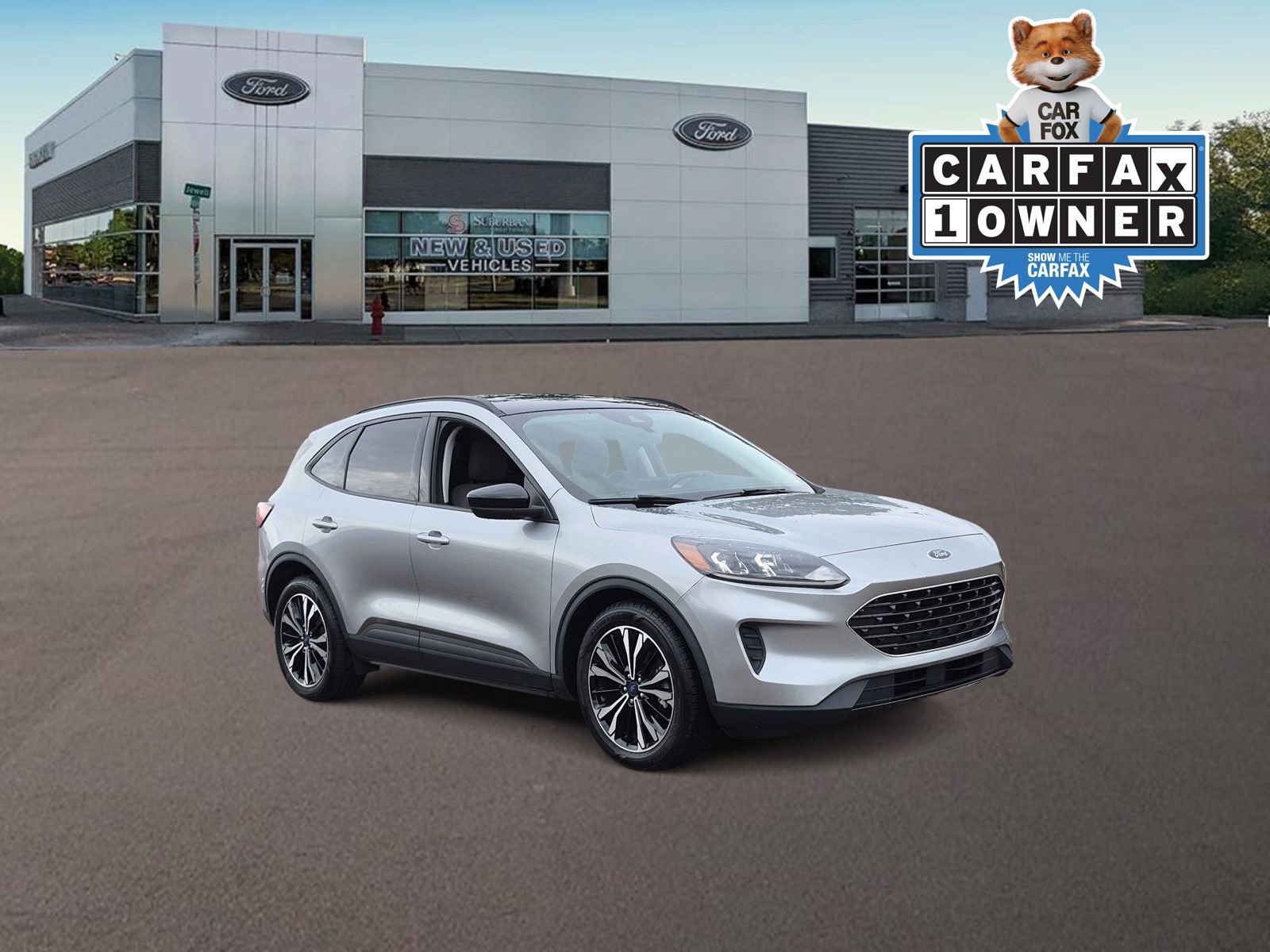 Used 2022 Ford Escape SE w/ SE Sport Appearance Package FWD image 2