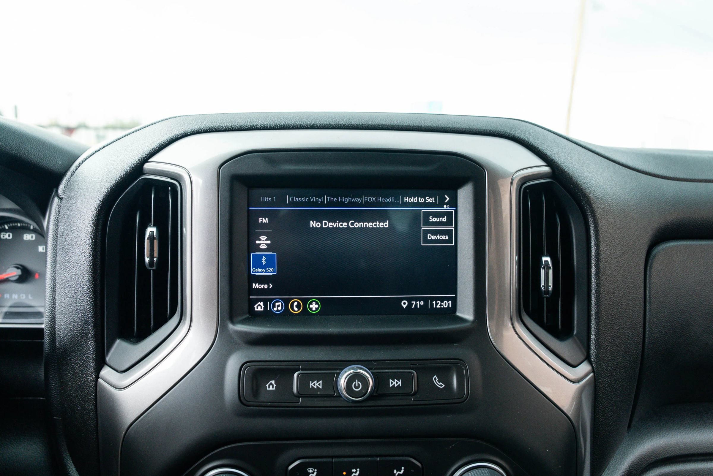 Used 2024 Chevrolet Silverado 1500 Custom w/ LPO, Dark Essentials Package AWD/4WD image 32