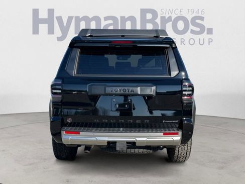 Used 2025 Toyota 4Runner Trailhunter image 4