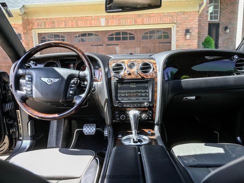 Used 2012 Bentley Flying Spur Flying Spur AWD/4WD image 27