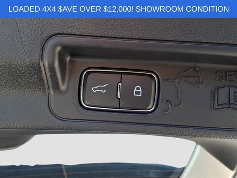 Used 2025 Ford Explorer Active w/ Active Comfort Package image 14