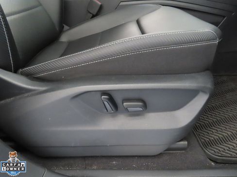 Used 2023 Volkswagen Atlas Cross Sport SEL AWD/4WD image 29