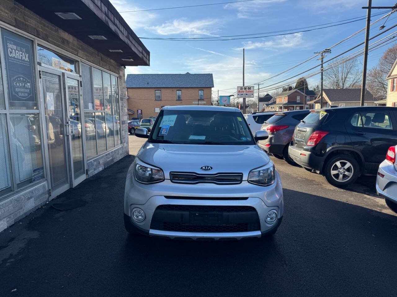 Used 2017 Kia Soul + FWD image 2